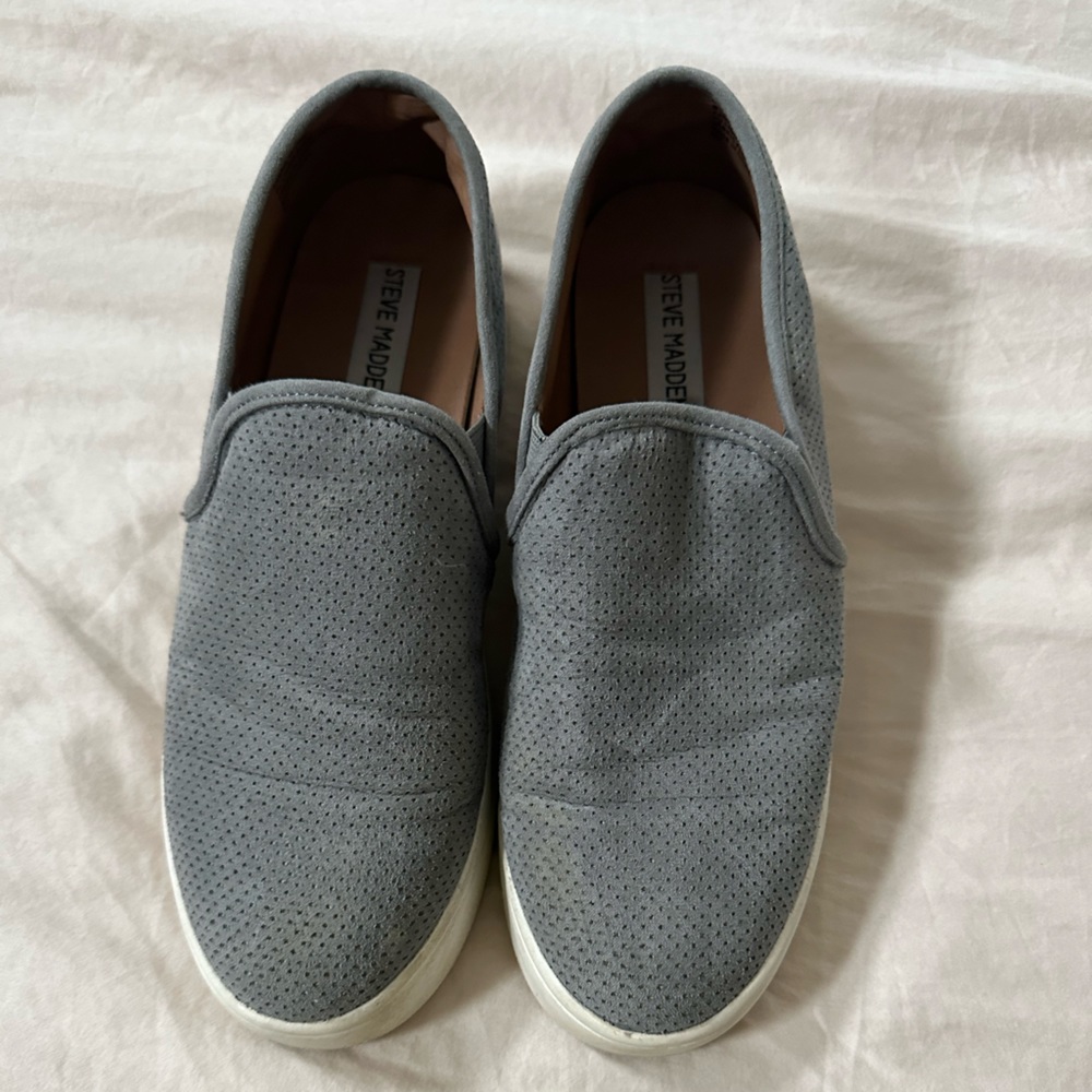 Steve Madden Grey Suede Gills - Size 8 - image 1